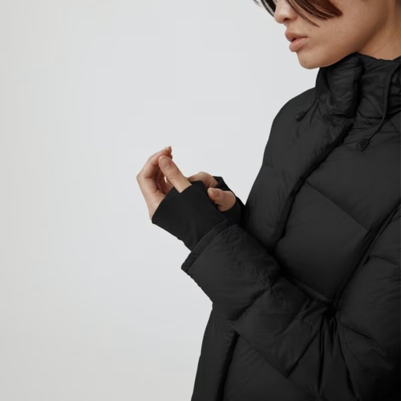 SOLD 🔥AUTHENTIC CANADA GOOSE ALLISTON COAT - Picture 4 of 14